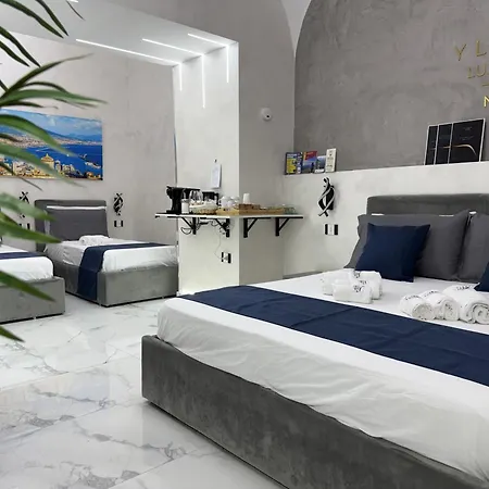 Ylisea Luxury Bed & Breakfast Napoli