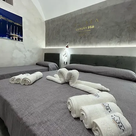 Ylisea Luxury 4* Napels