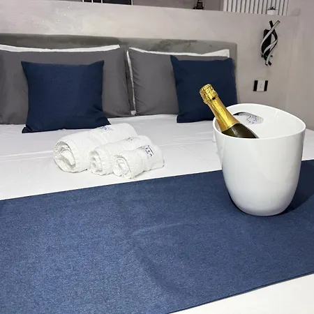 Ylisea Luxury B&B 나폴리