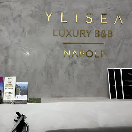 Ylisea Luxury ナポリ