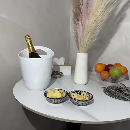 Ylisea Luxury Neapel